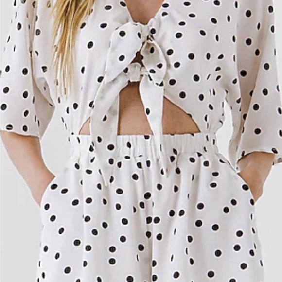 Express Polka Dot Romper - XS - New with tags - Picture 2 of 6
